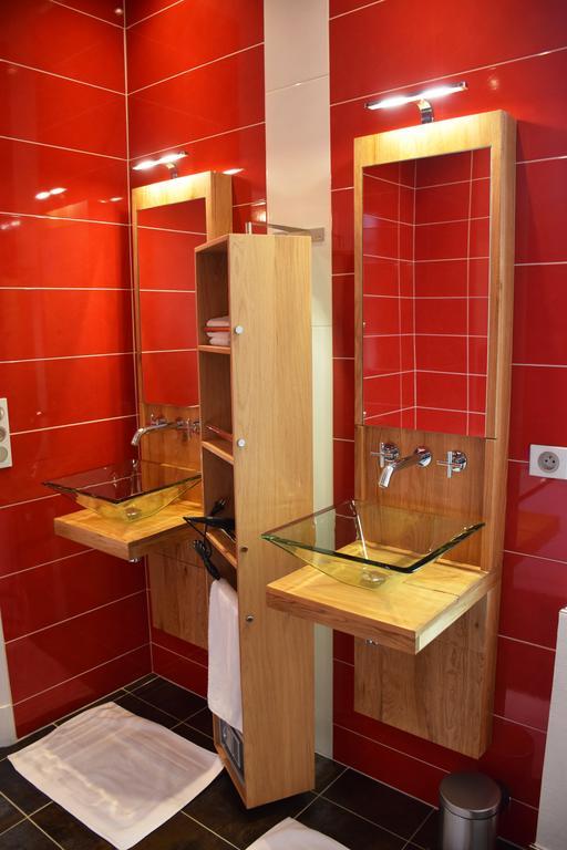 La Porte De Bretagne Peronne  Luaran gambar
